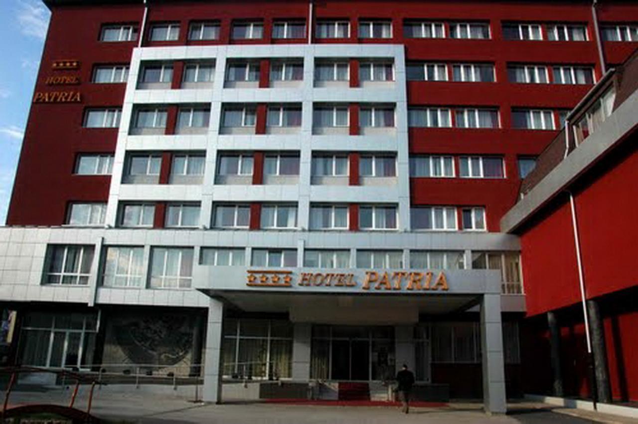 Hotel Patria ซูโบติกา ภายนอก รูปภาพ